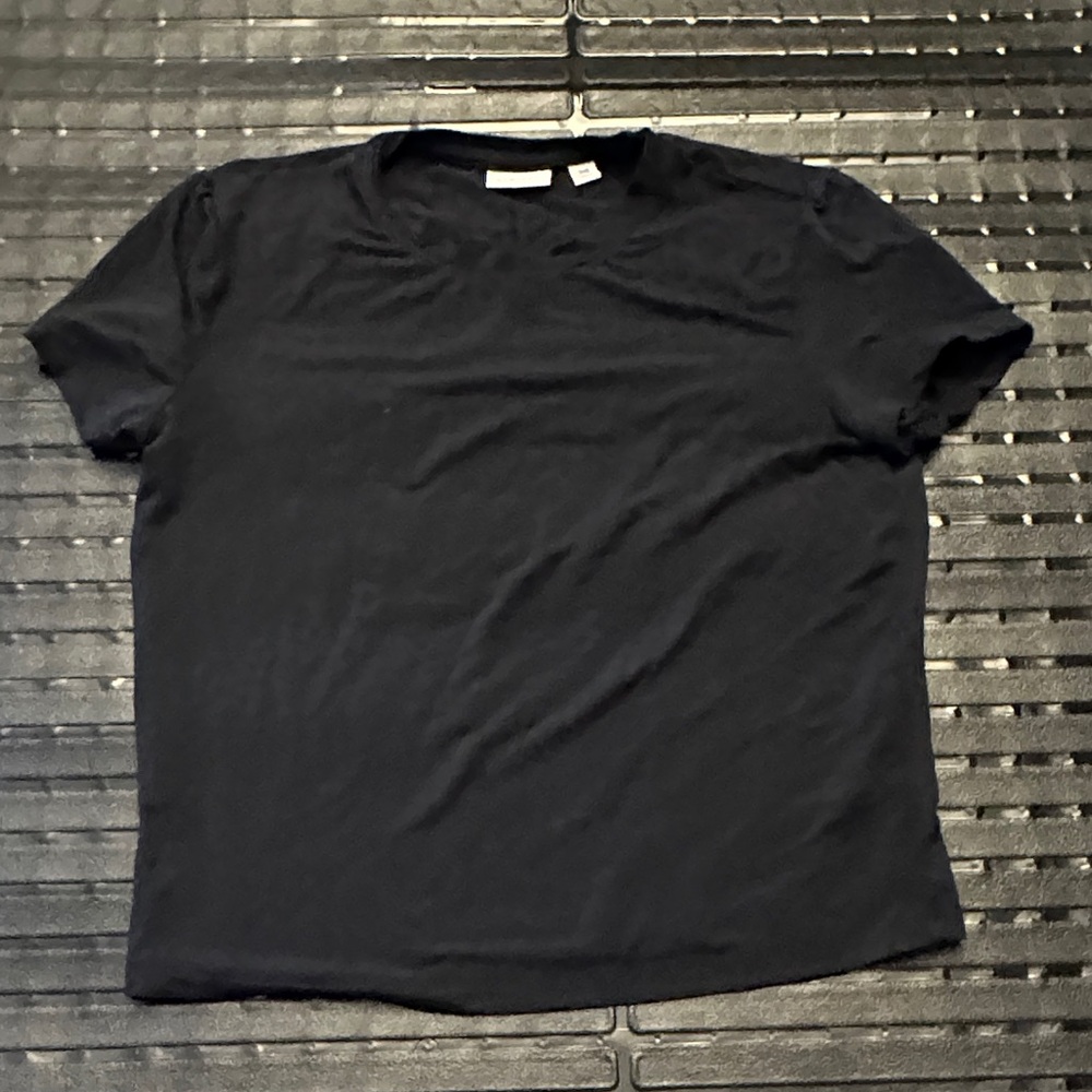 Babaton Black Tee